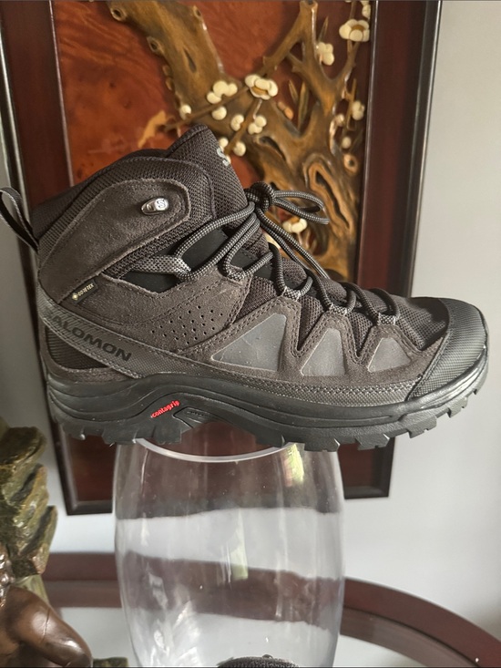 Salomon Men\'s Black/Gray Mid-Top Hiking Boots main image 7